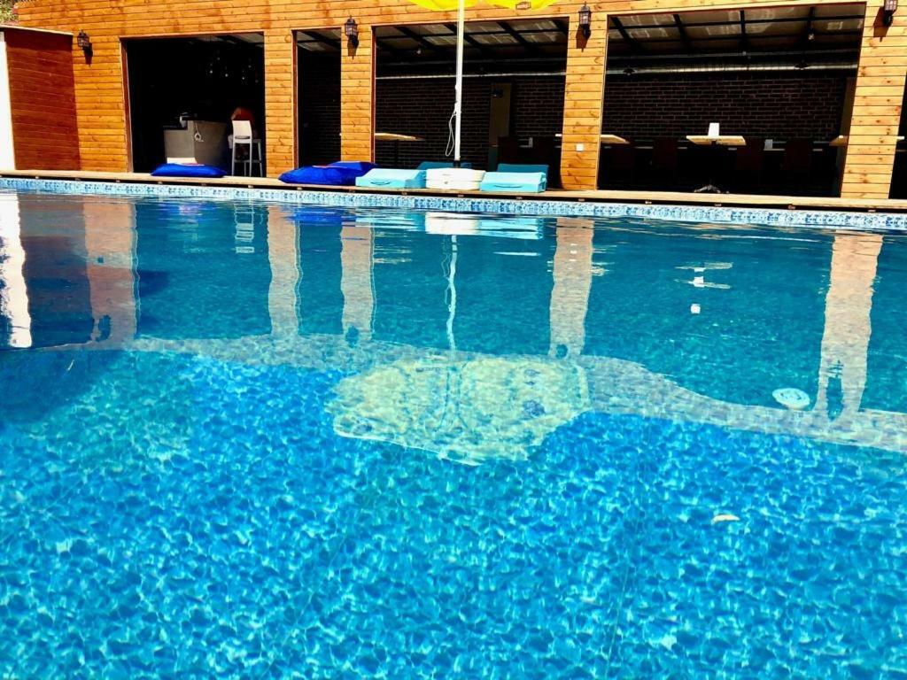Victoria Hotel And Lounge Foca Εξωτερικό φωτογραφία