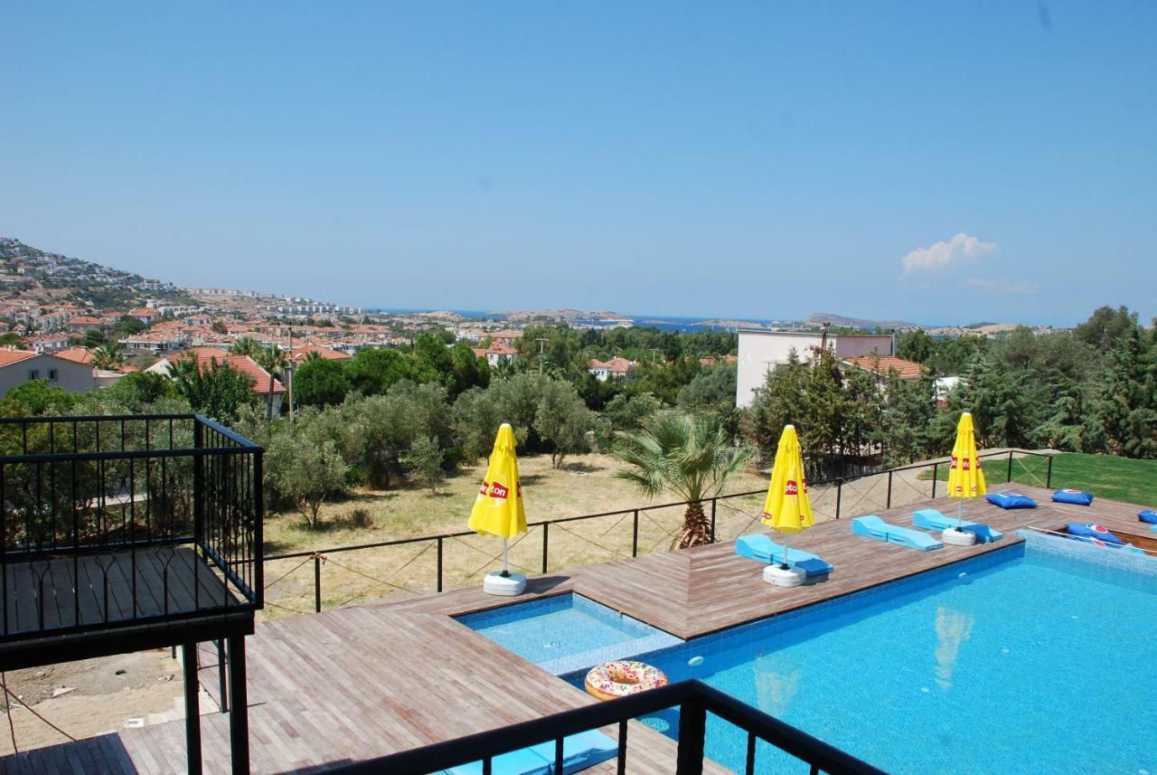 Victoria Hotel And Lounge Foca Εξωτερικό φωτογραφία